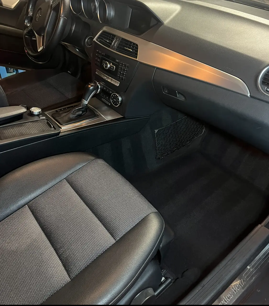 Innenraum Aufbereitung — MAXED OUT Detailing